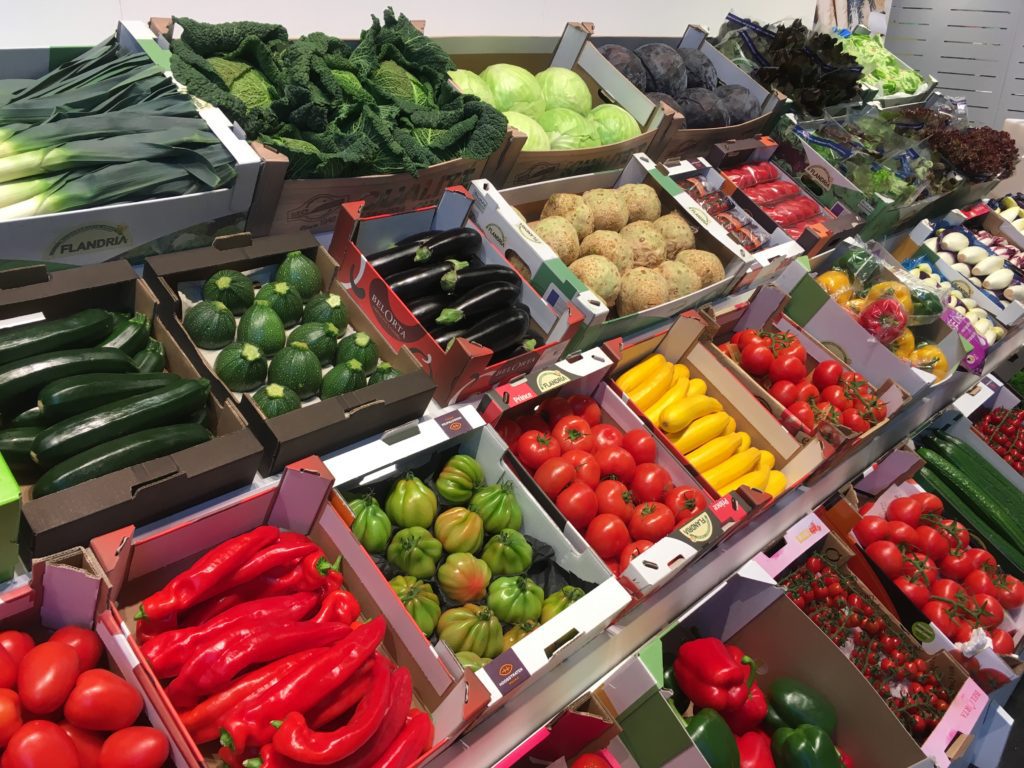 https://vegetablegrowersnews.com/wp-content/uploads/2019/02/produce-at-Fruit-Logistica_stock-1024x768.jpg
