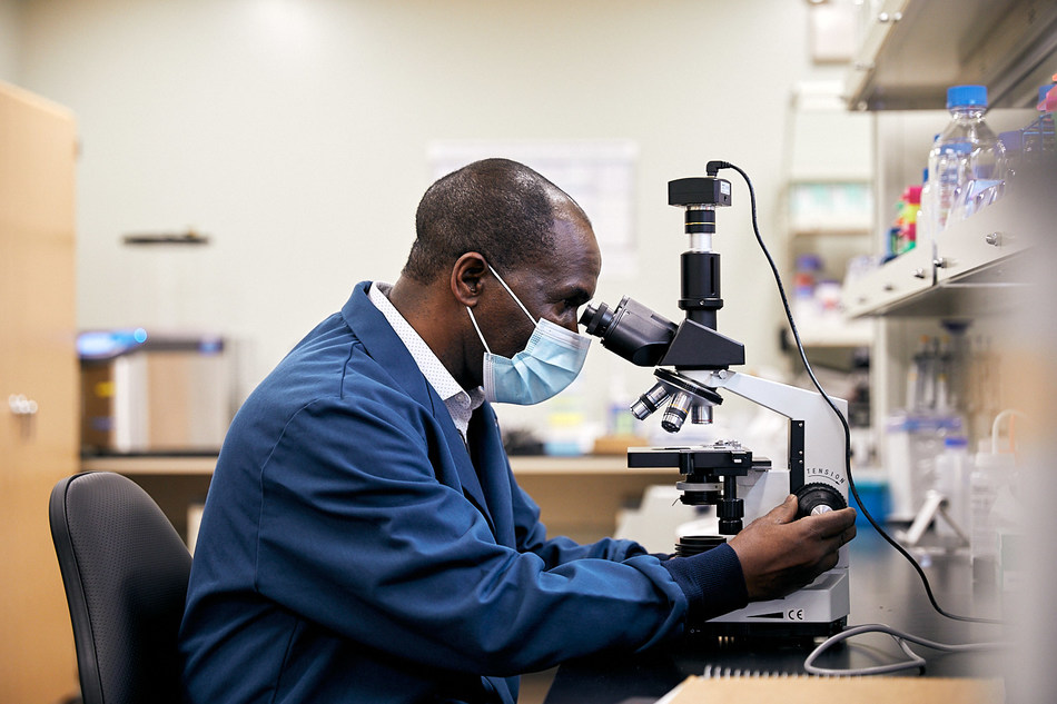 Bowery Farming unveils Farm X, innovation hub, breeding program