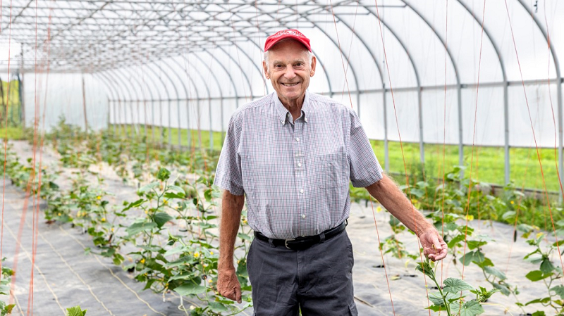 Cornell honors vegetable grower for community service