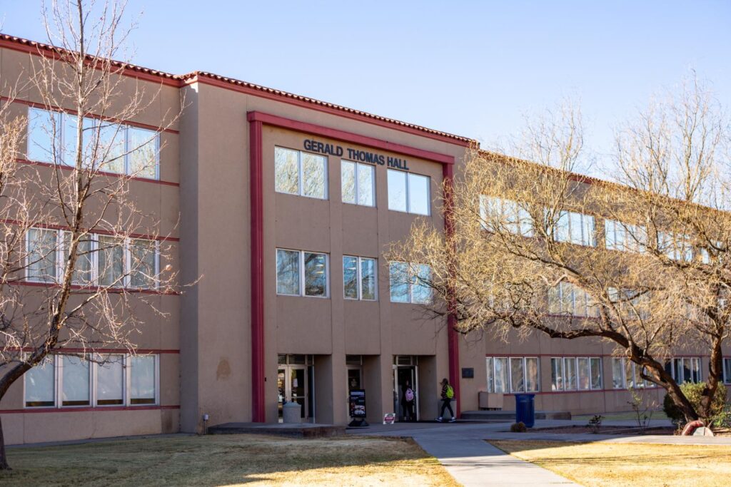 NMSU’s Chile Pepper Institute might develop chile peppers for NASA