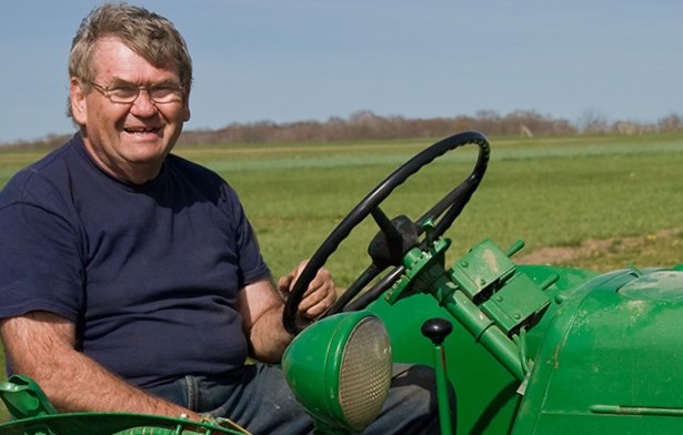 Mel Henninger Honored for Distinguished Service at 2021 NJ Virtual Ag Convention