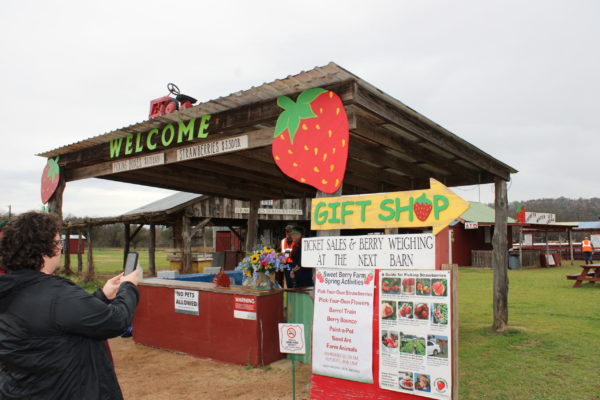 Agritourism convention bus tour visits central Texas farms