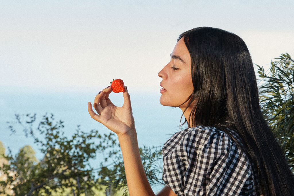 Oishii brings vertically-grown strawberries west with LA farm