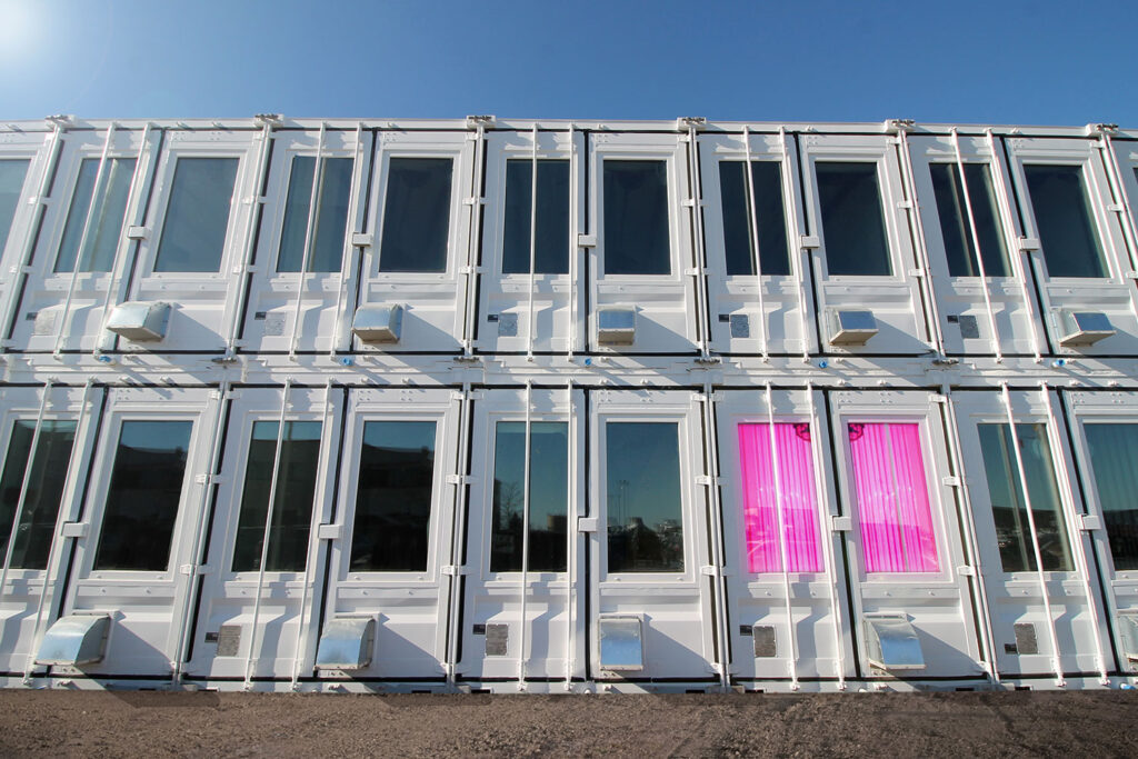 Square Roots opens farm in Kenosha, Wisconsin; expanding in Midwest