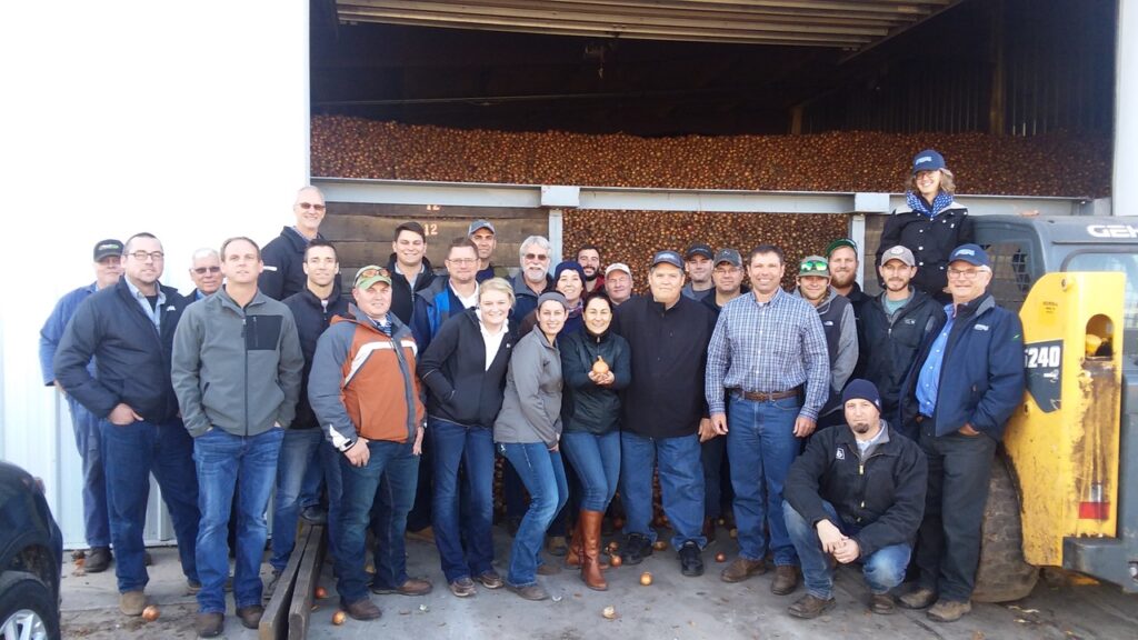 Stokes Seeds hosts Seminis onion summit for growers