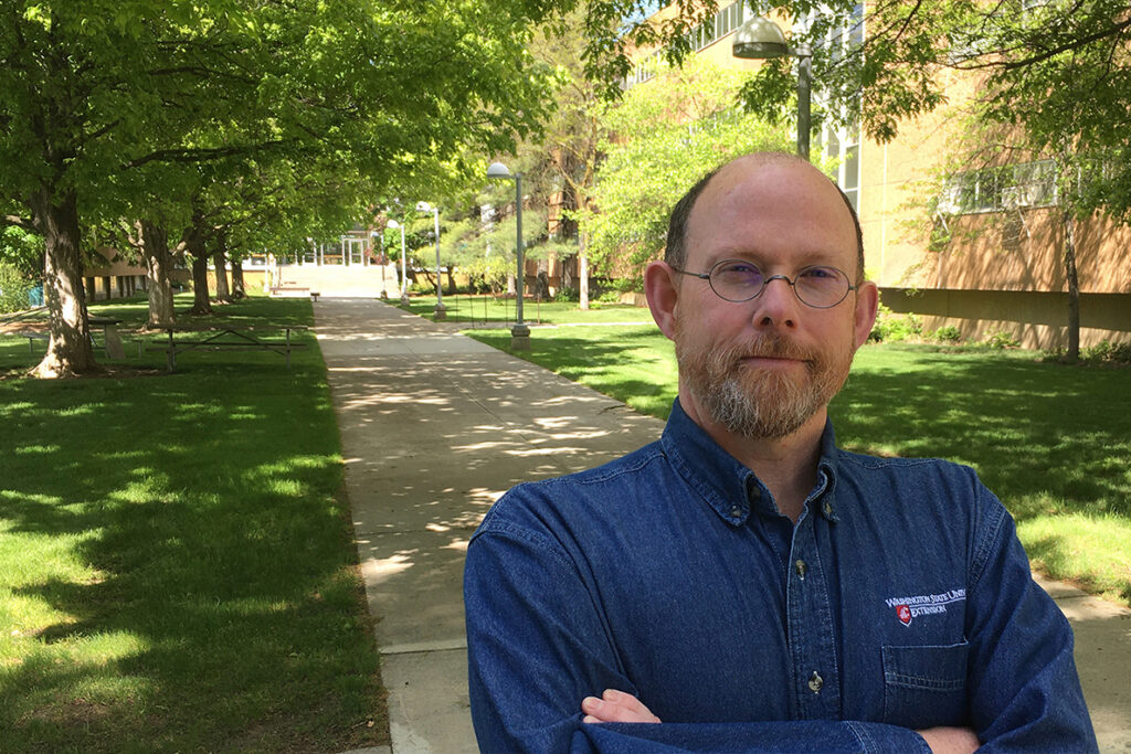 WSU Puyallup Research Center to be led by Todd Murray