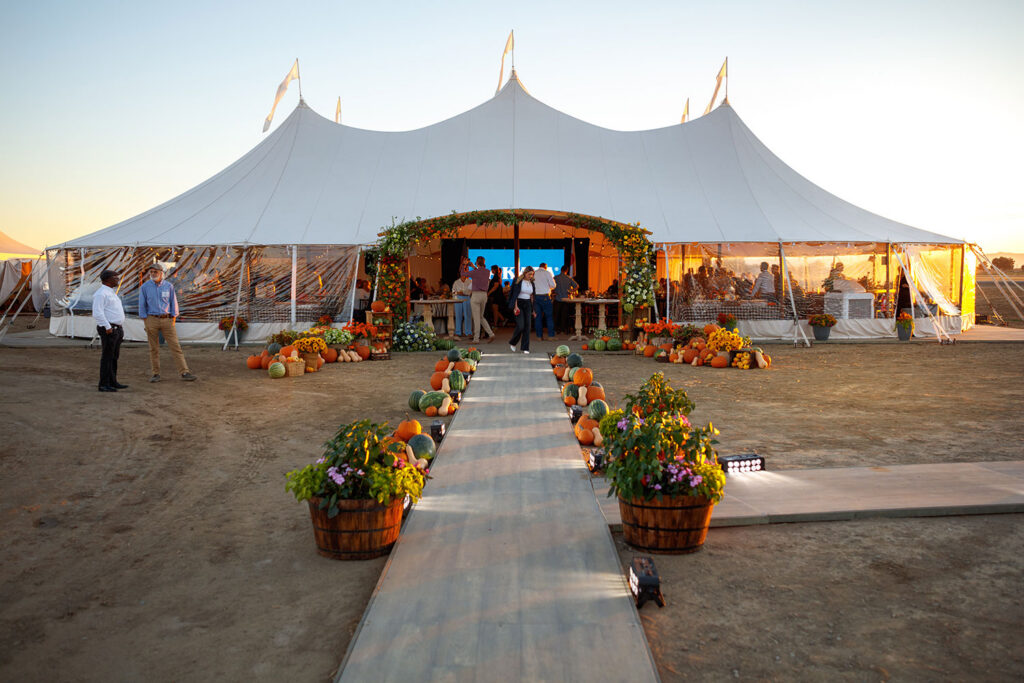 Sakata ribbon cutting at its new headquarters in California. Photo courtesy of Sakata.